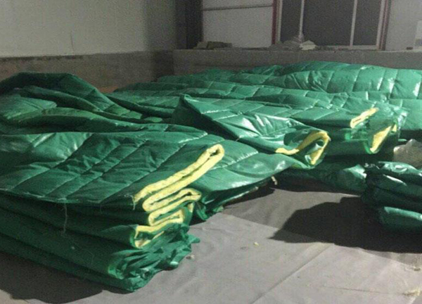 �����±�